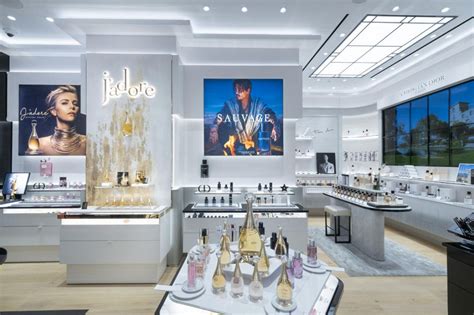 vente presse dior|christian dior boutique.